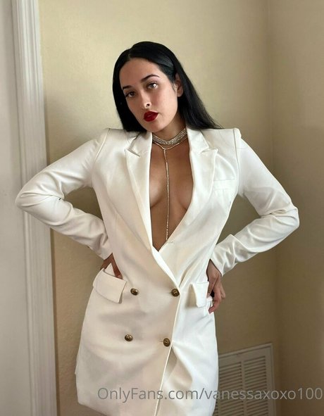 vanessaxoxo100 pornostar bild