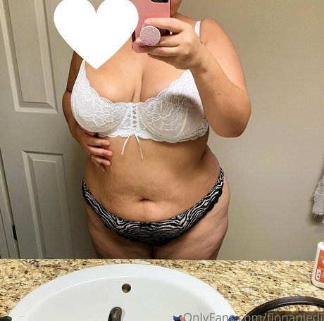 fionapiedi erwachsene akt galerien