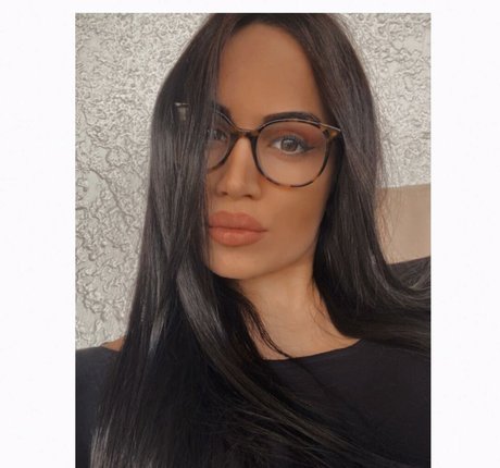 dhmhtra katee model top galerie