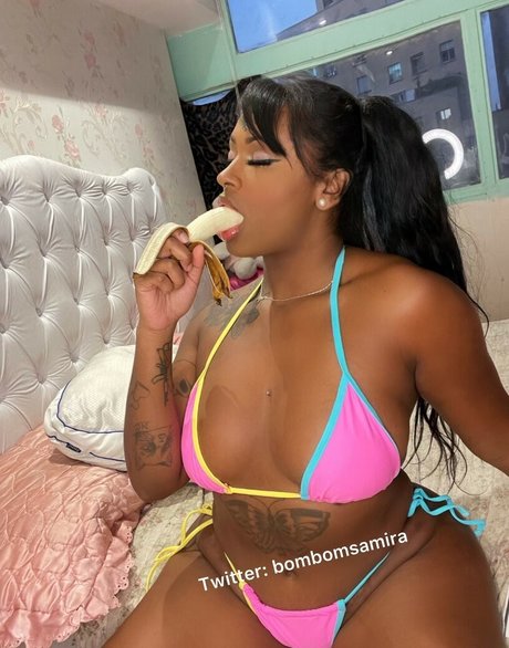 Samira Bombom beste nackten bilder