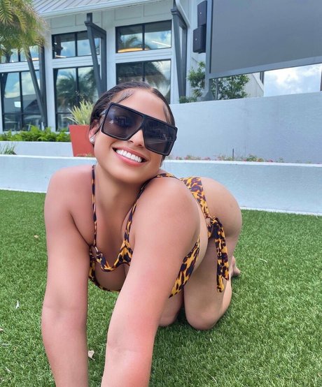 Gabbyamourr schauspielerin erwachsene bild