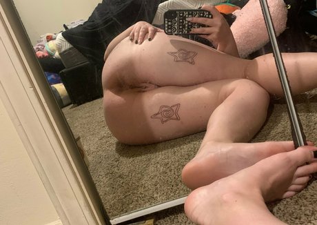 Lizzdoll schauspielerin perfekte bild