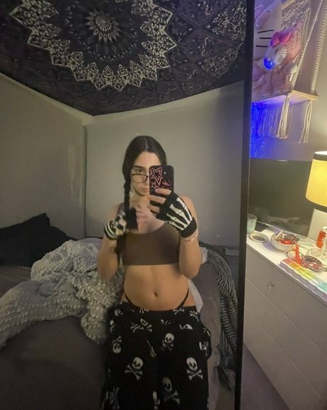 goddesszariaxx heiße nackte bild