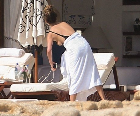Chrissy Teigen nacktheit sexy bild
