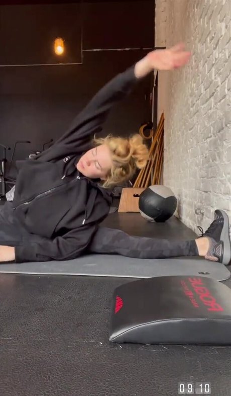 Palina Rojinski heiße erwachsene bilder