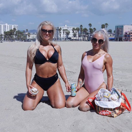 Caroline Aspenskog top sexy bild