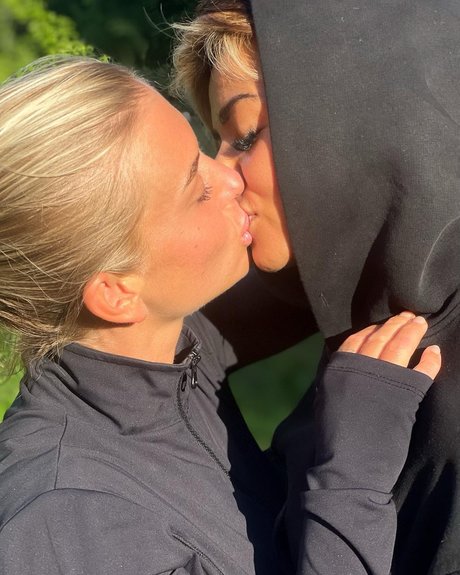 Caroline Aspenskog kostenlose top foto