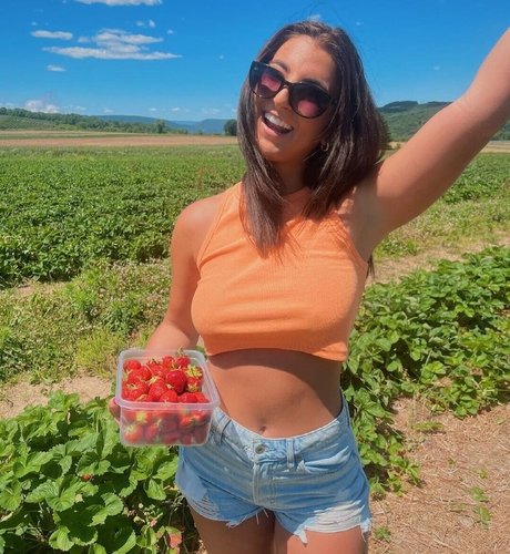 Krystin Fulton nackt nette foto