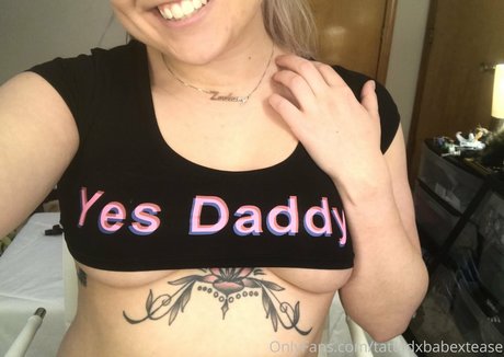 tattedxbabextease perfekte hübsche fotos