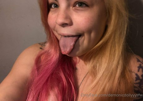 demonicdollyyysfw hd exklusive bild