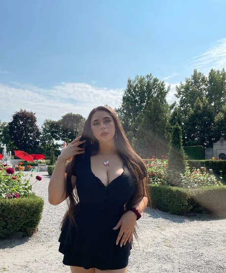 Reema Rochelle freie porno bild