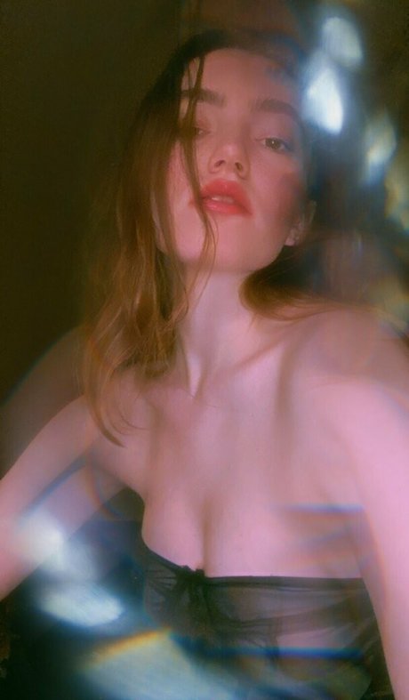 mariiirsnv xxx erwachsene bild