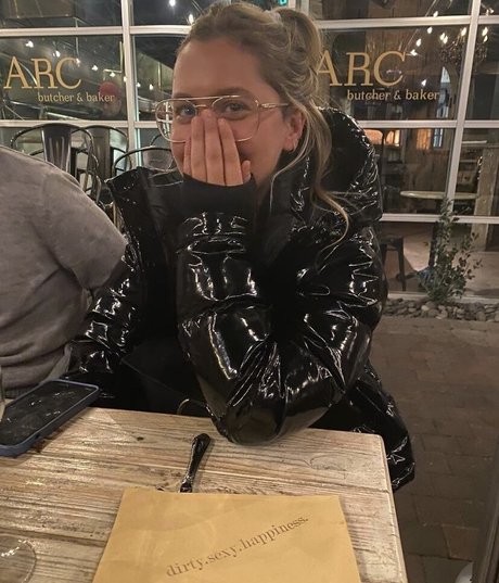 Natasha Bure erotische pornostar galerien