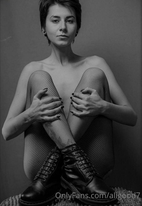 aligood7 pornostar hd bild