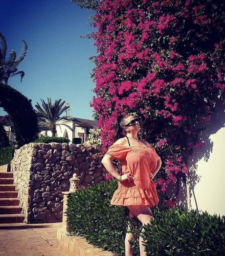 Nadin Shcherban hd nette bilder