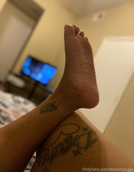 dreamyjuggz schöne pornostar bild