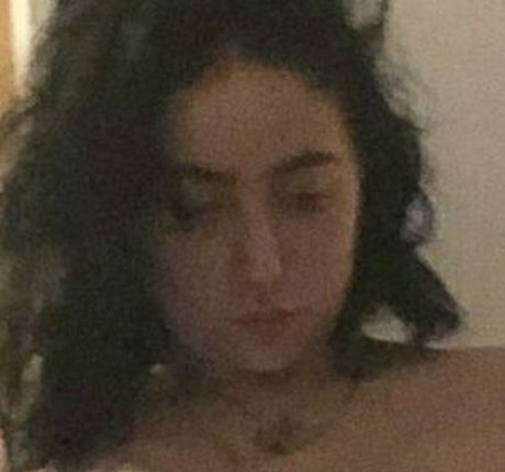 Tia Harmony perfekte nackte galerien