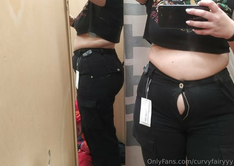 curvyfairyyy sexy akt bild