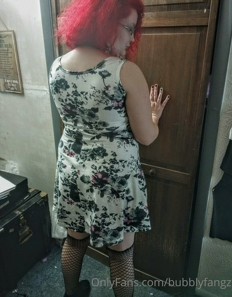 bubblyfangz xxx nackt galerie