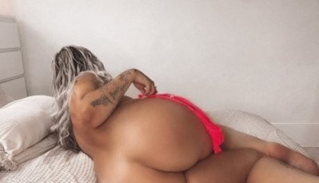 Onlyelliej schauspielerin nackte fotos