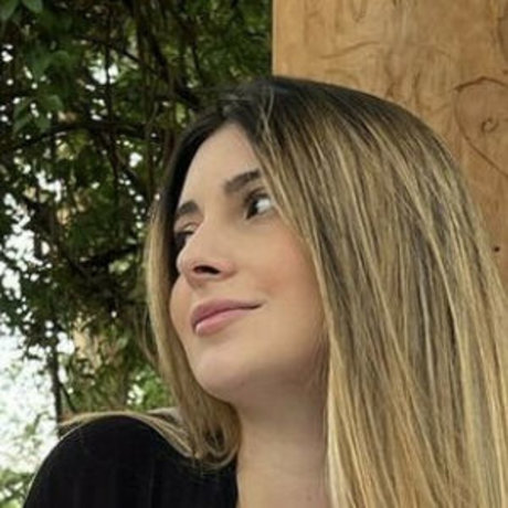 Camilaputini Comecou schauspielerin exklusive archiv