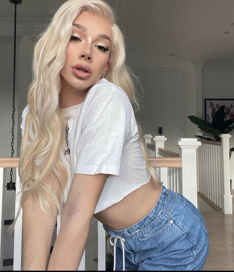 James Charles exklusive fotos