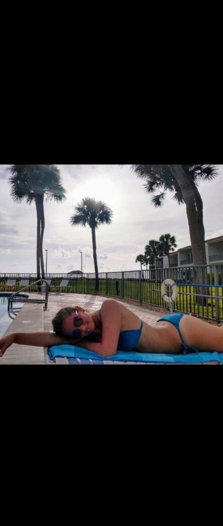 milf junge onlyfans kunst nacktheit galerien