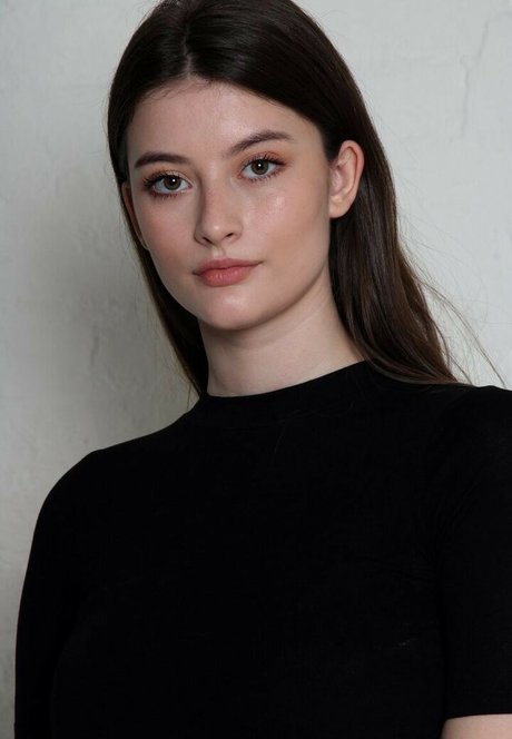 Ellie Weston hd nackten galerien