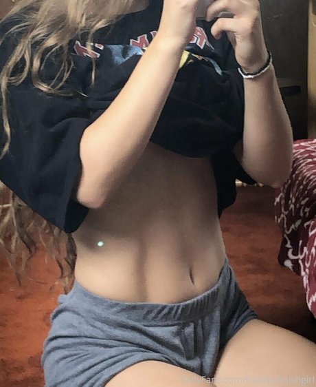 tummyfetishgirl top heiße fotos