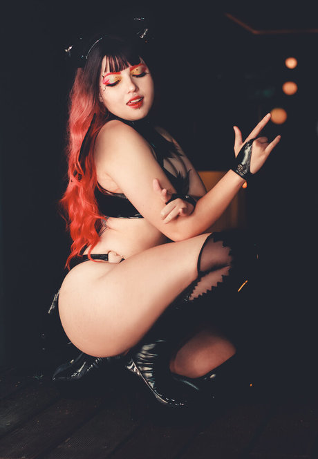 World Naruko heiße hübsche fotos