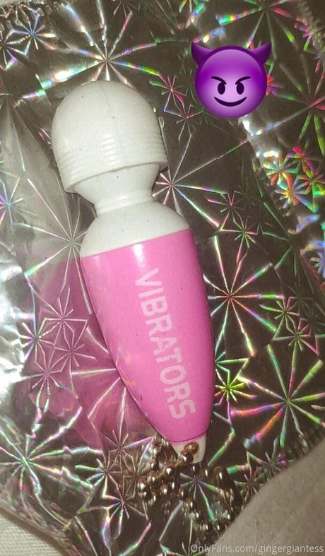 gingergiantess heiße sexy bilder