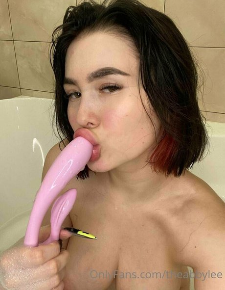 asissska model porno bilder