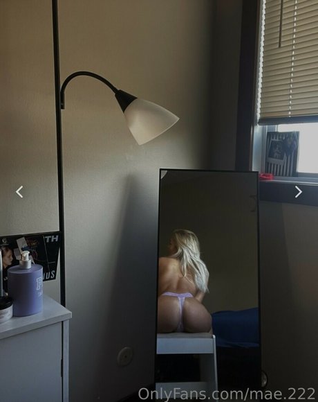 mae 222 model pornografische bilder