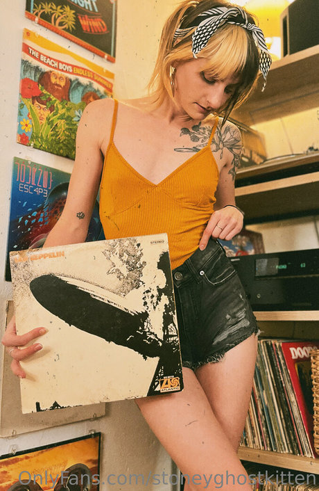 stoneyghostkitten xxx exklusive galerien