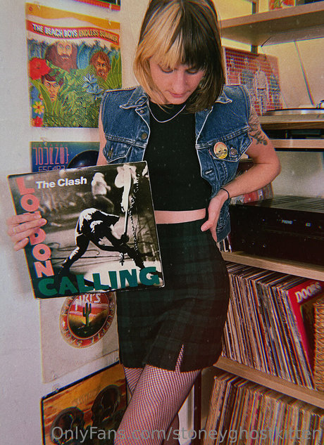 stoneyghostkitten sexy fotos