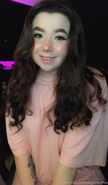 kittykimxxfree erotische kunst archiv