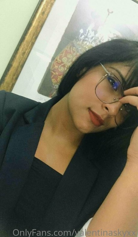 valentinaskyxx hd heiße bild