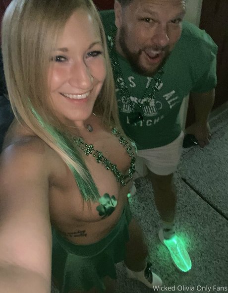 wickedolivia top xxx galerie