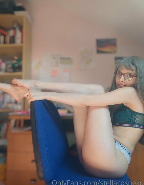 stellacosneko schöne heiße bilder