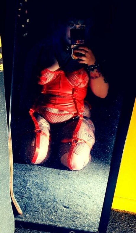 owo skychann erwachsene freie bilder