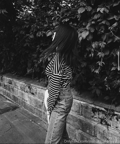 masha love you kunst hübsche galerie