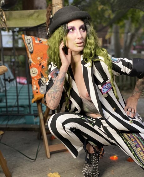 Twiggy Tallant hd top galerie