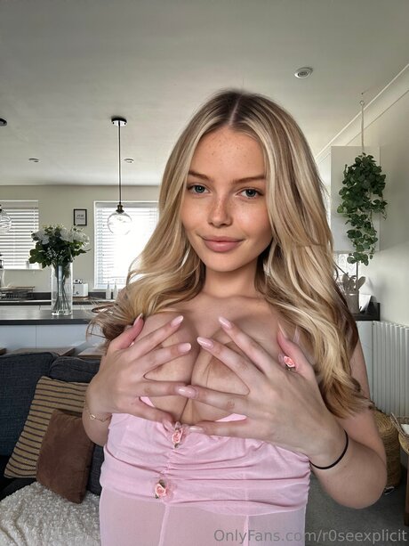 r0seexplicit kunst heiße bild