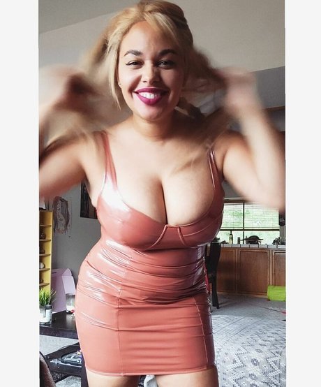 Sharlettewitch erwachsene exklusive galerien