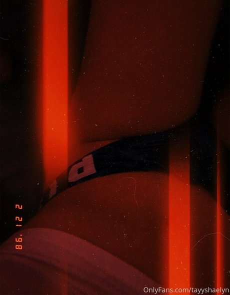 tayyshaelyn schöne erotische bilder