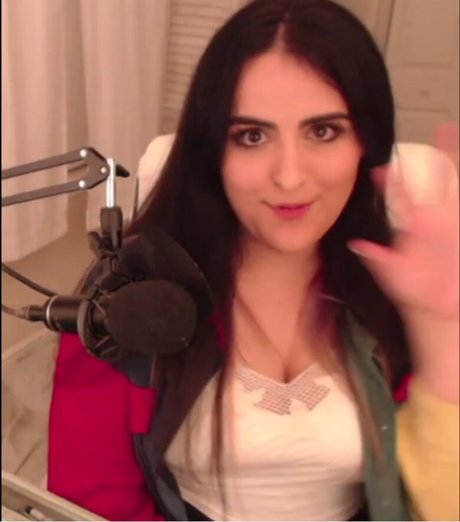 Alliebeemac akt pornostar bilder