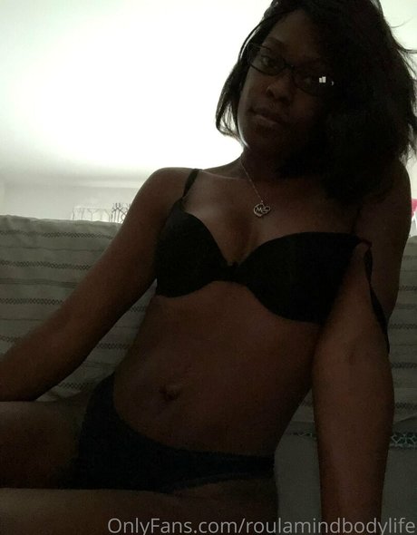 roulamindbodylife sexy erotische bild