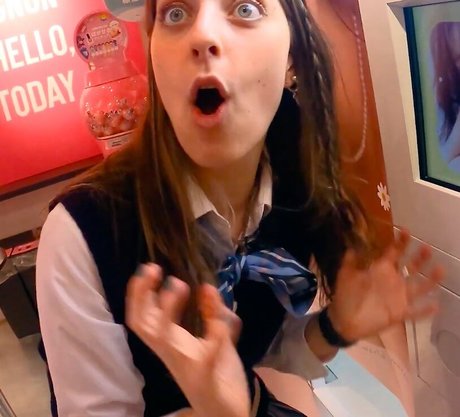 Seerasan nacktheit exklusive bild