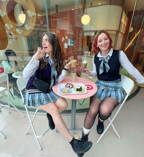 geile teen-onlyfans top pornografische bild