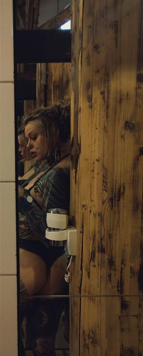 psychedelic mess perfekte akt fotos